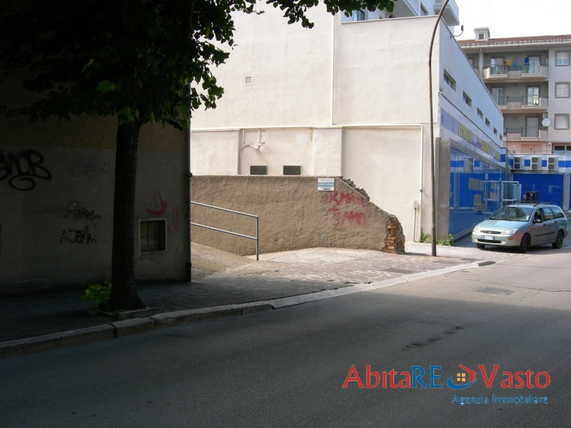 Vendita Box/Posto auto Vasto