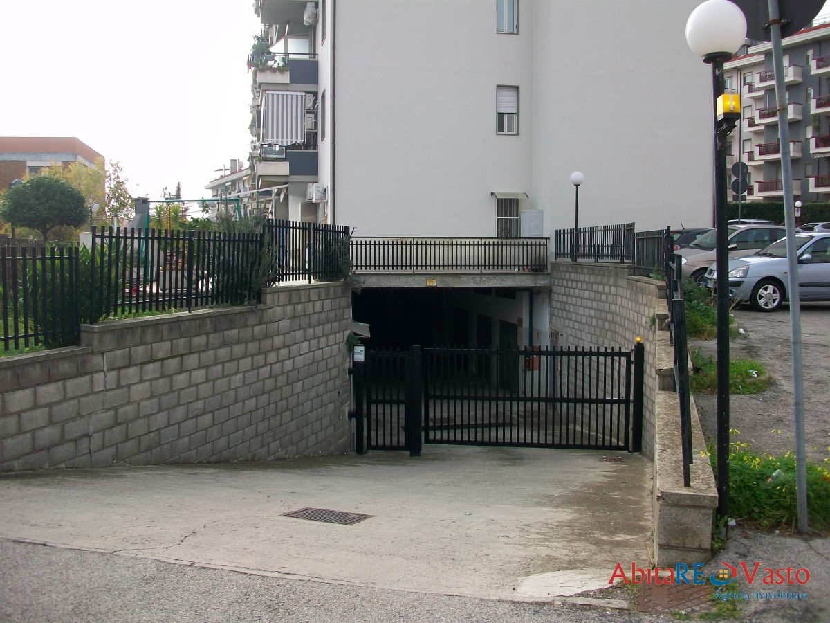 Box/Posto auto in Vendita Vasto